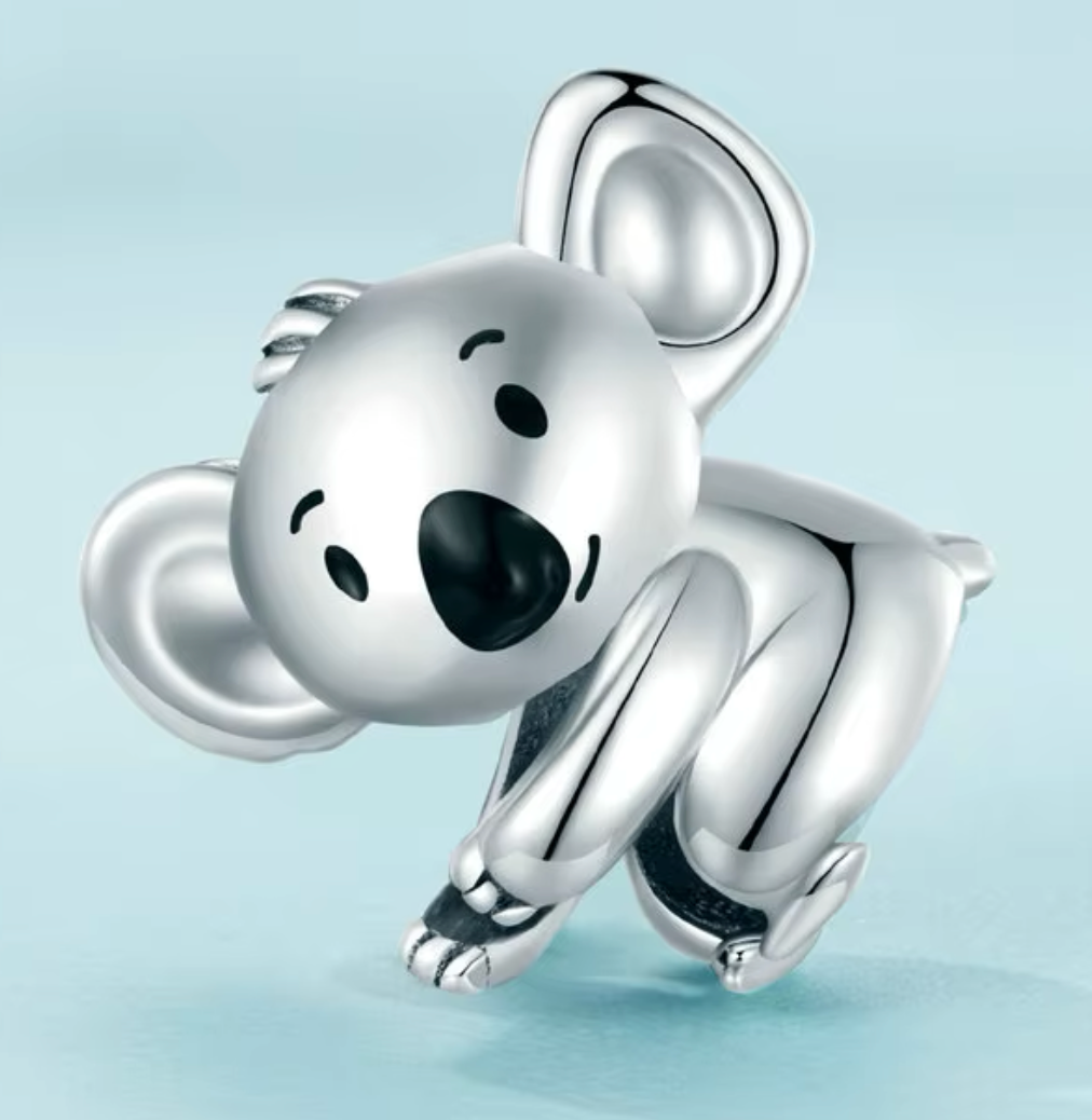 Agrega un toque de ternura con este charm de plata 925. Ideal para pulseras tipo Pandora. ¡Perfecto para regalar!